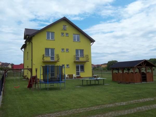 Pokoje Goscinne Morska 32 Jaroslawiec Exterior photo